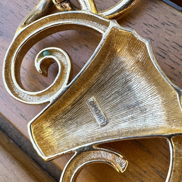 SOLD Monet gold tone rams head necklace and silver tone necklace - Picture 4 of 9